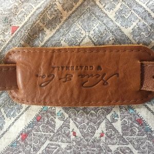 Nena and Co Leather Strap